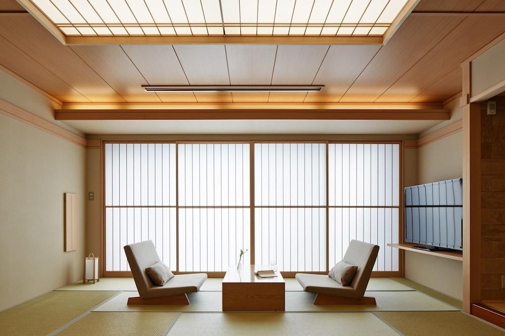Fujikawaguchiko Onsen Konanso Hotel Eksteriør billede A shōji window