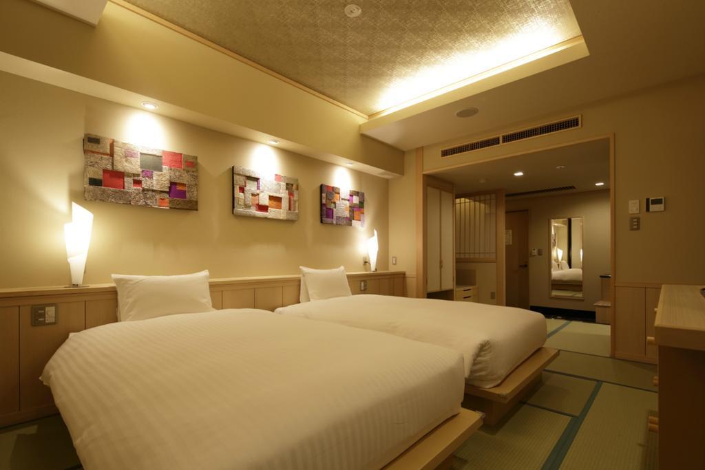 Fujikawaguchiko Onsen Konanso Hotel Eksteriør billede A room at the hotel