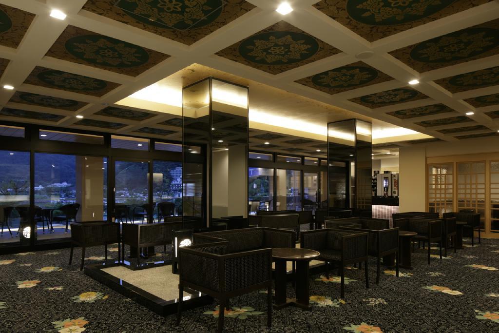 Fujikawaguchiko Onsen Konanso Hotel Eksteriør billede Interior of the restaurant