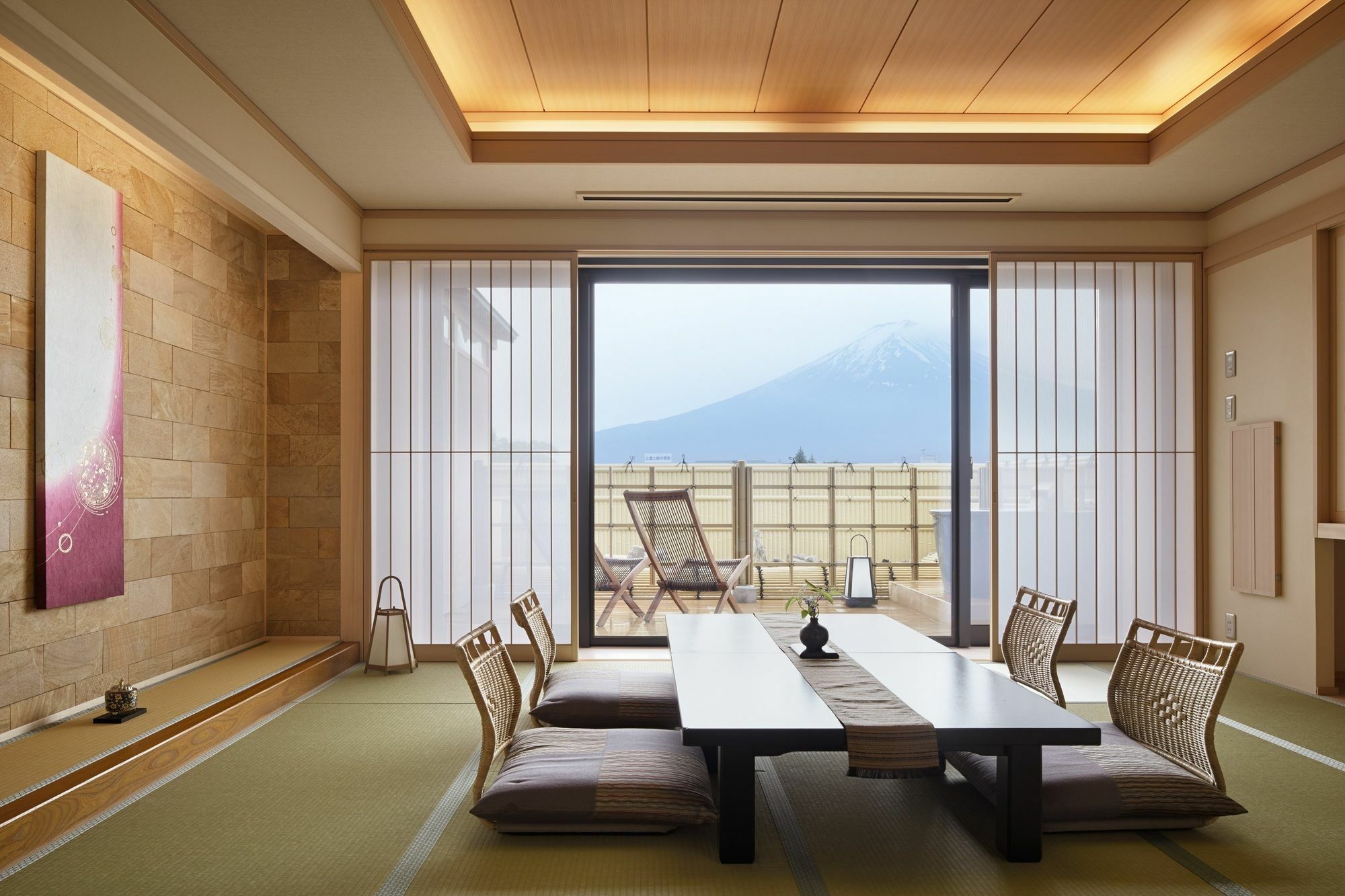 Fujikawaguchiko Onsen Konanso Hotel Eksteriør billede A traditional Japanese room